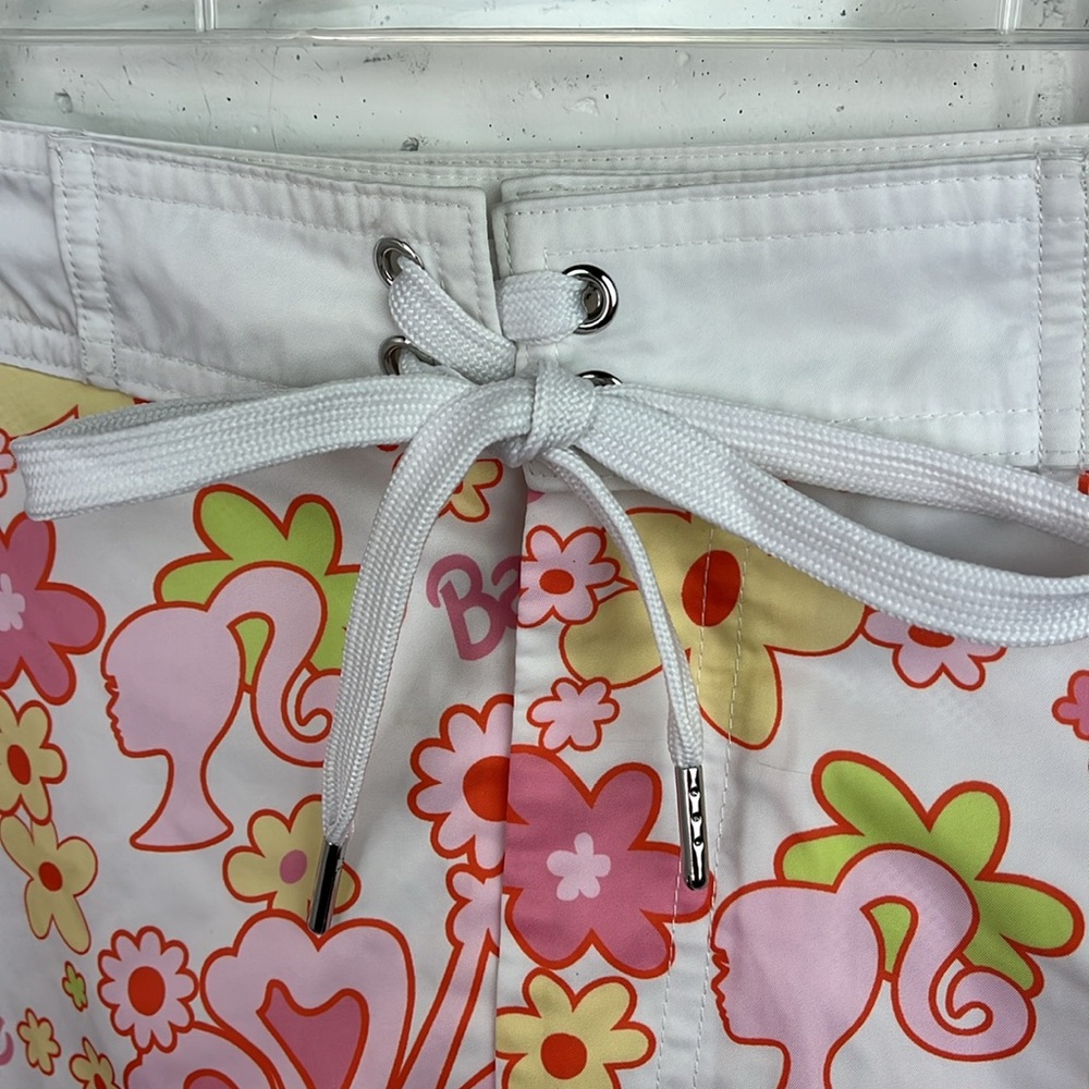 FOREVER 21 BARBIE HIBISCUS SWIM BEACH SKIRT MESH LINED Size XS - Picture 3 of 12